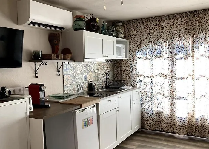 La Casita Azul, L'escala, Con Climatizacion アパート *